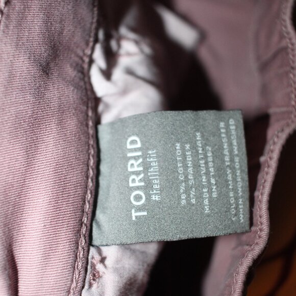 Torrid Drawstring Elastic Waist Shorts Cuffed Size 2X - Picture 12 of 12